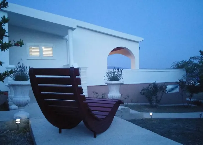 The Garden Of Elais